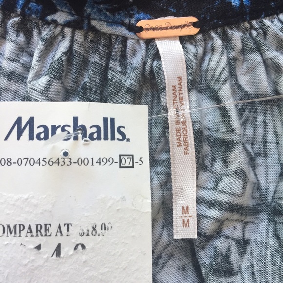 Free People off the shoulder blouse - Picture 7 of 8